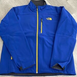 Men’s The North Face softshell jacket